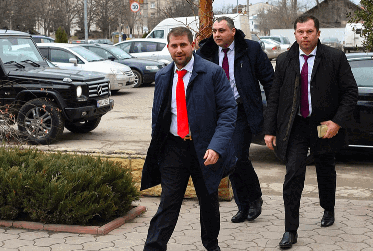Moldovan Jew Politician Embezzles a Billion Dollars, Flees to Israel to Avoid Jail Sentence