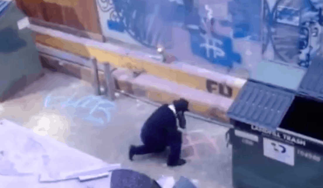 Crafty Jew Caught On Video Drawing Swastika On Pavement